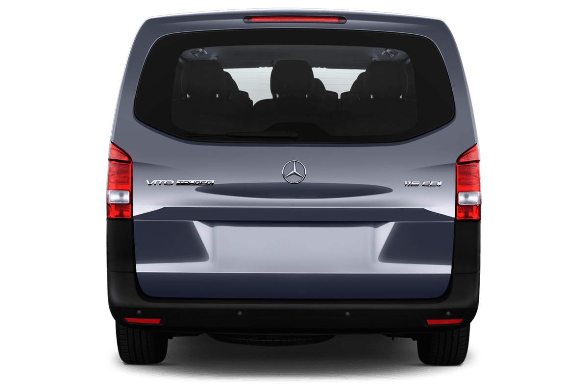 Heckansicht eines Mercedes eVito Tourer
