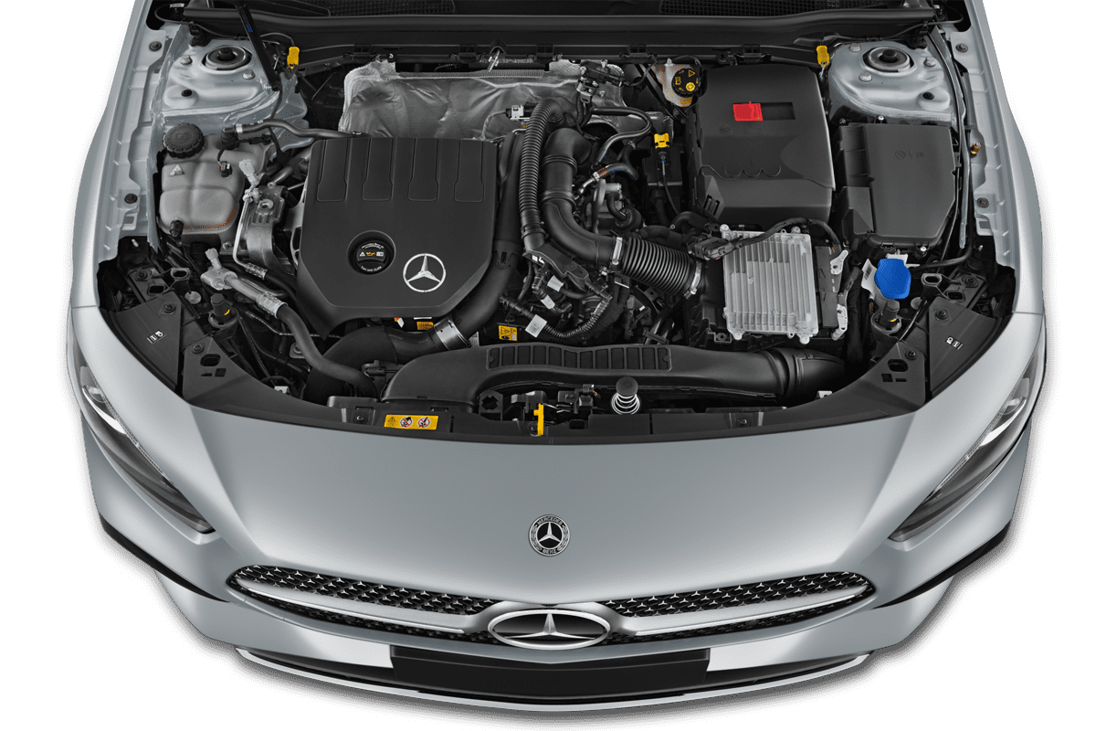 Motorraum eines Mercedes A-Klasse