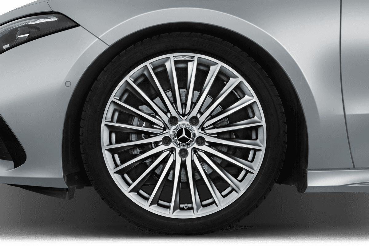 Radkappe oder Felge eines Mercedes A-Klasse