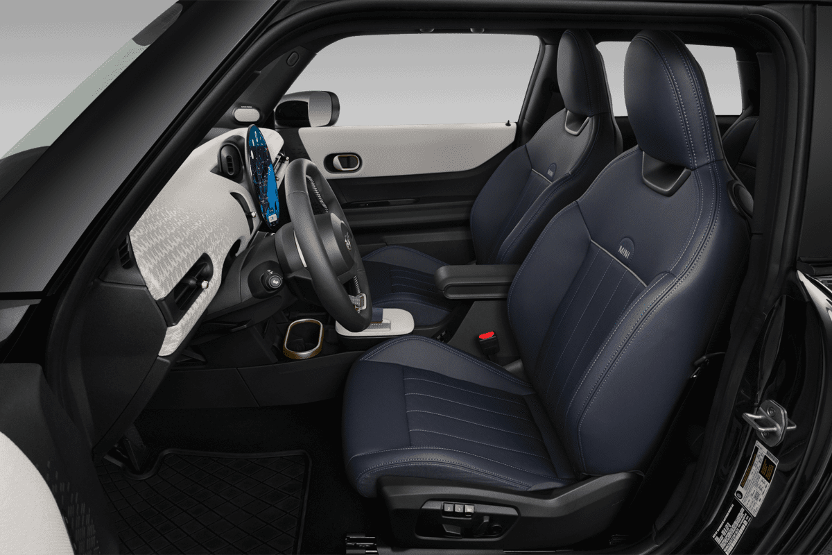 Vordersitze eines MINI Cooper 3-Türer