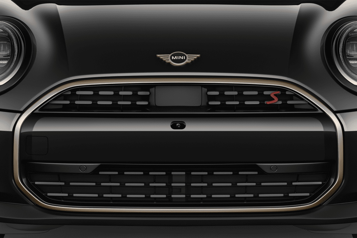 Kühlergrill eines MINI Cooper 3-Türer