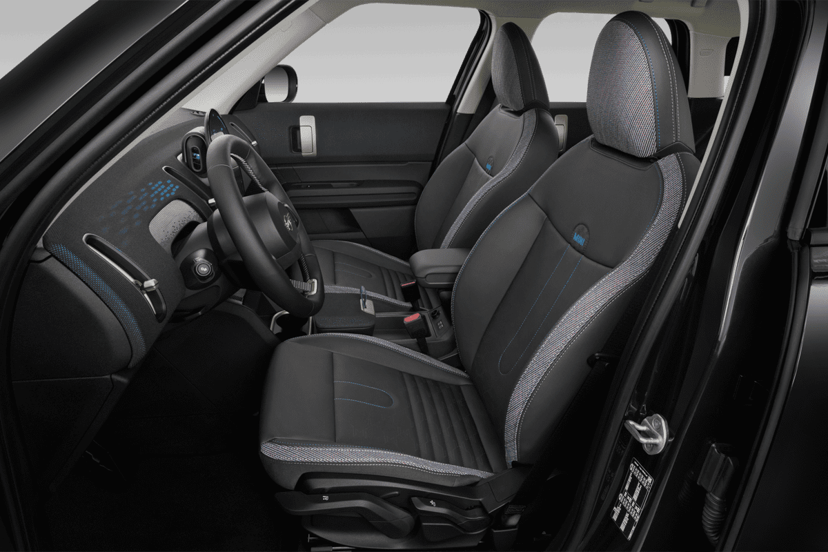 Vordersitze eines MINI Countryman
