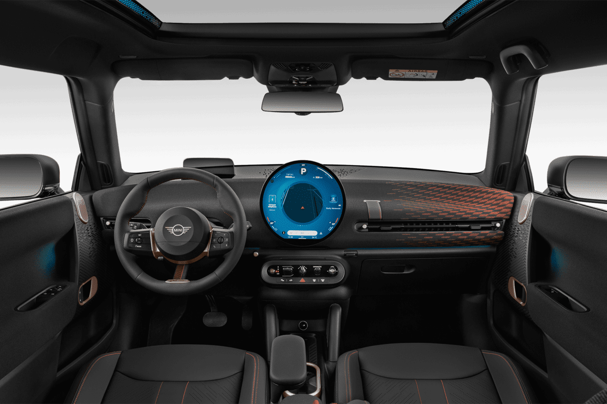 Armaturenbrett eines MINI Countryman Electric