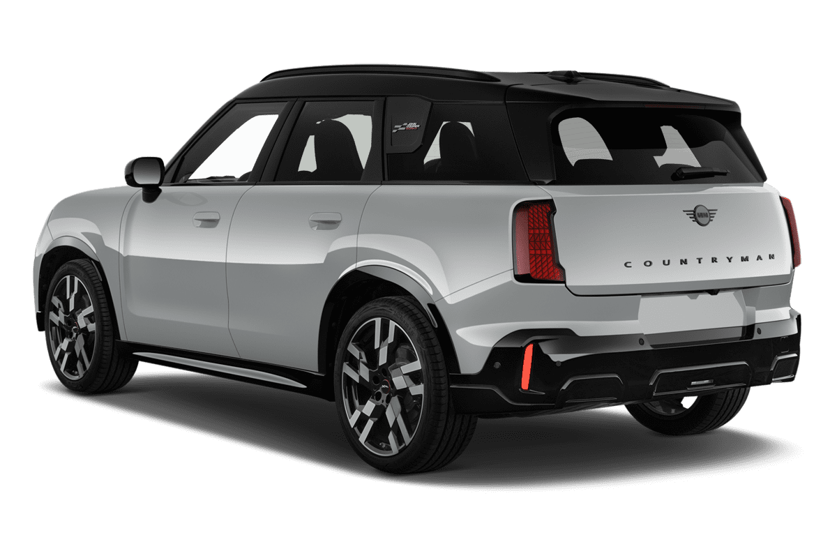 Schräge Heckansicht eines MINI Countryman Electric, freigestellt