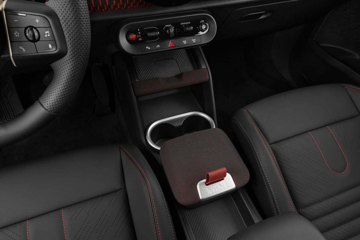 Schaltknüppel eines MINI Countryman Electric
