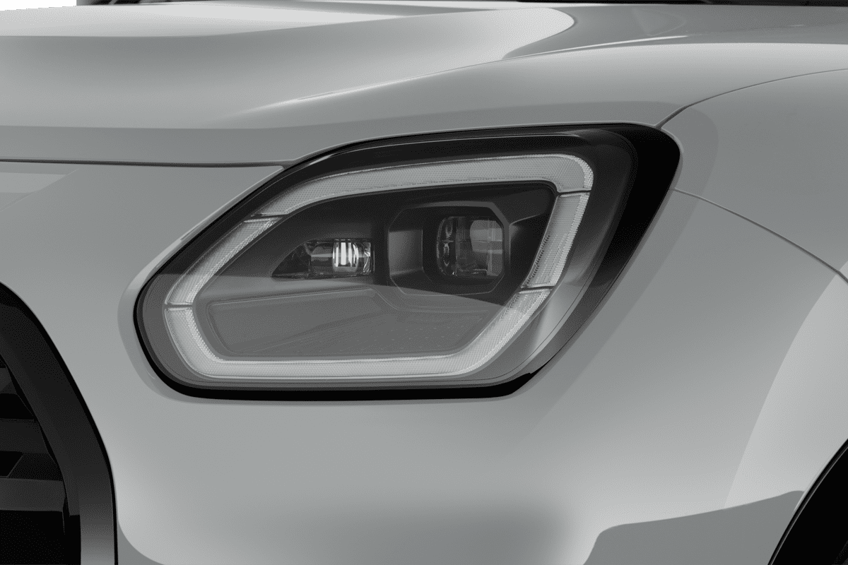 Frontscheinwerfer eines MINI Countryman Electric