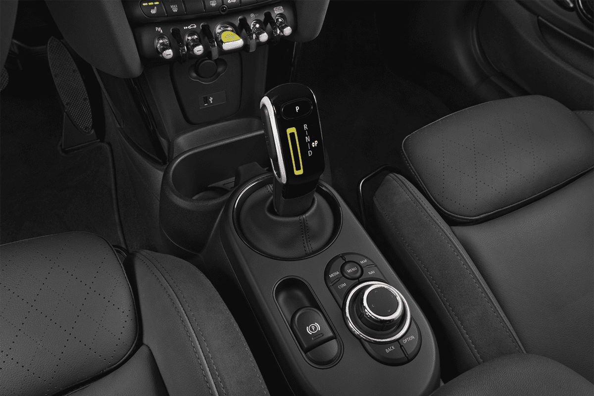 MINI COOPER SE undefined