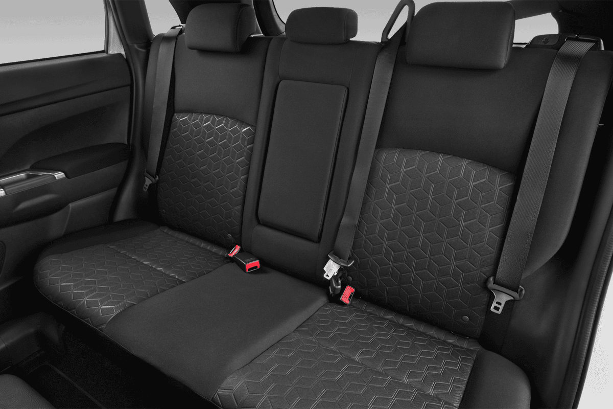 Rücksitzbank eines Mitsubishi ASX Plug-in-Hybrid