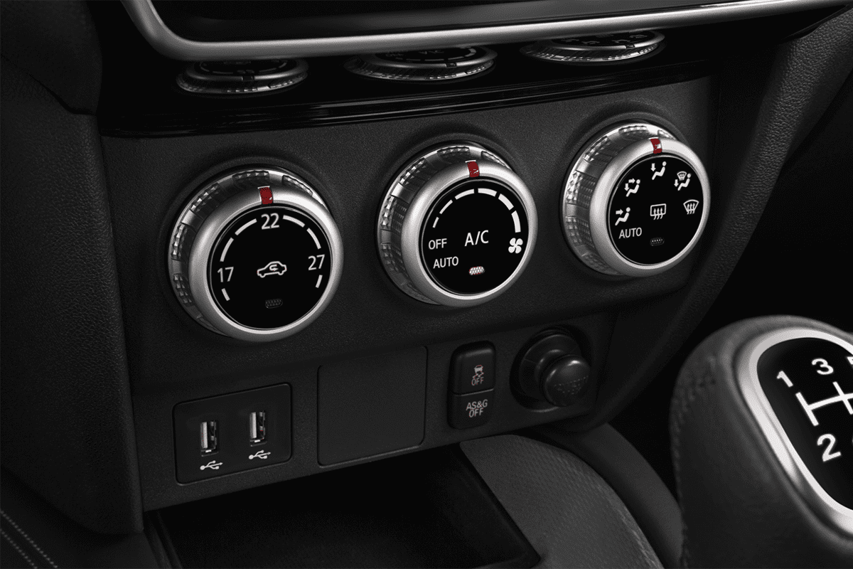 Klimasteuerung eines Mitsubishi ASX Plug-in-Hybrid