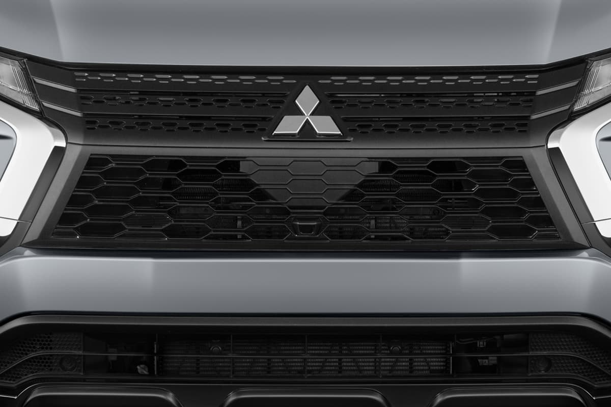 Kühlergrill eines Mitsubishi Eclipse Cross Plug-in Hybrid