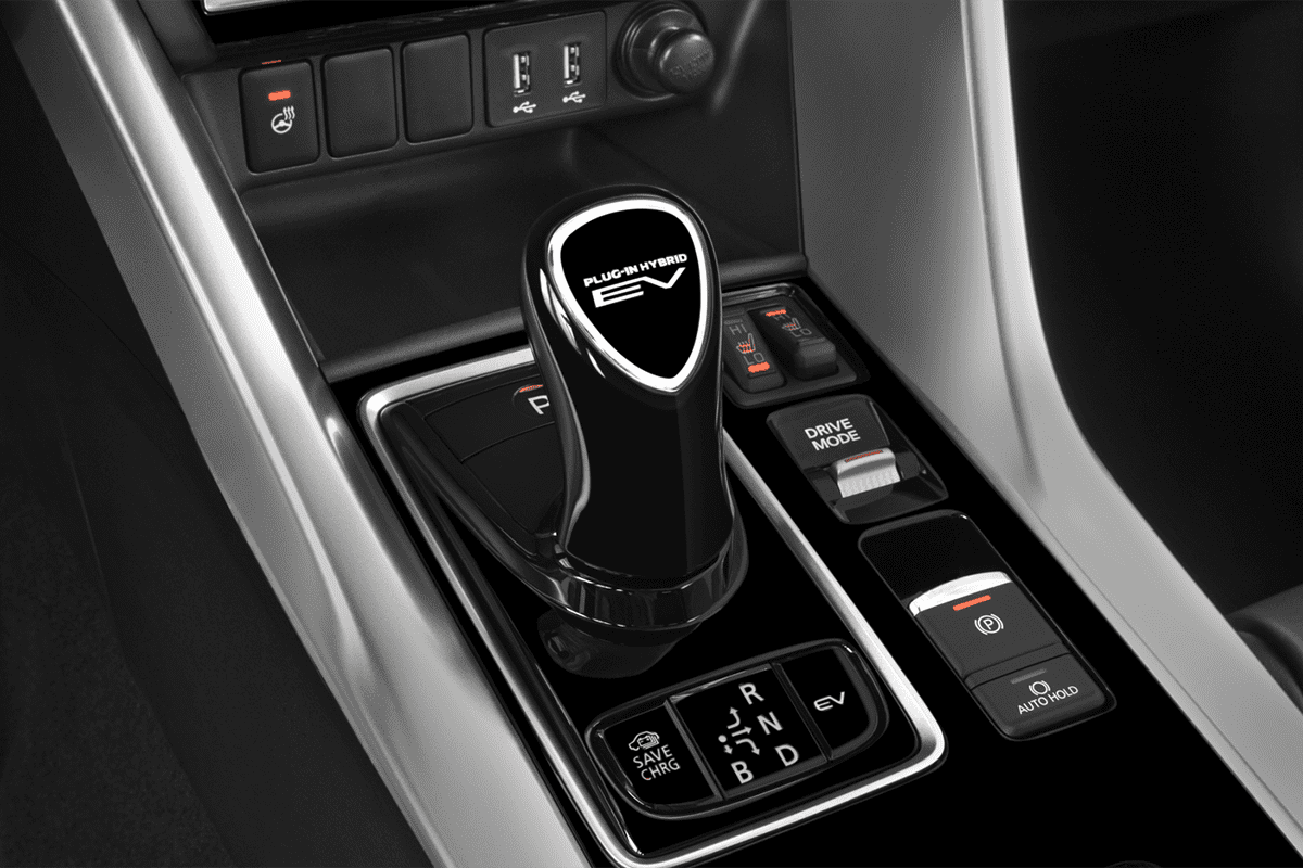 Schaltknüppel eines Mitsubishi Eclipse Cross BEV (neues Modell)