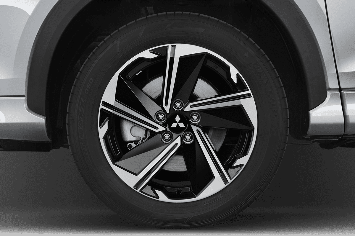 Radkappe oder Felge eines Mitsubishi Eclipse Cross BEV (neues Modell)