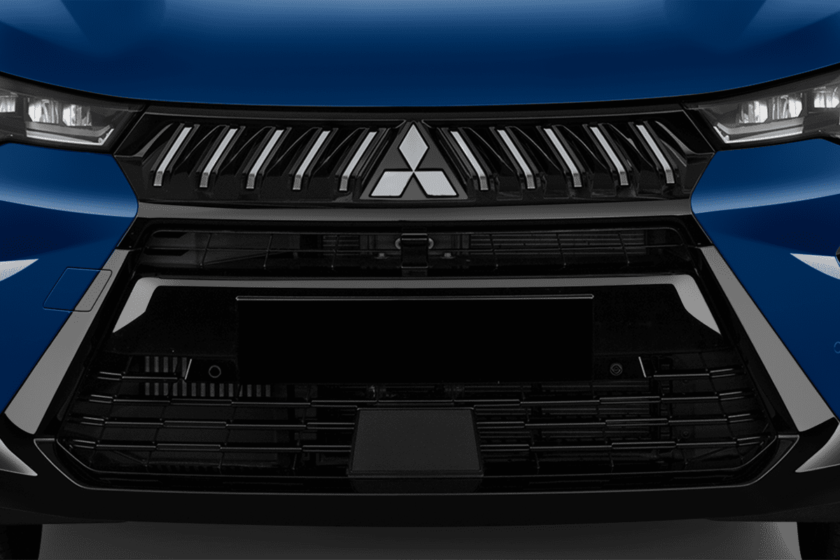 Kühlergrill eines Mitsubishi Grandis (KI-generiert)