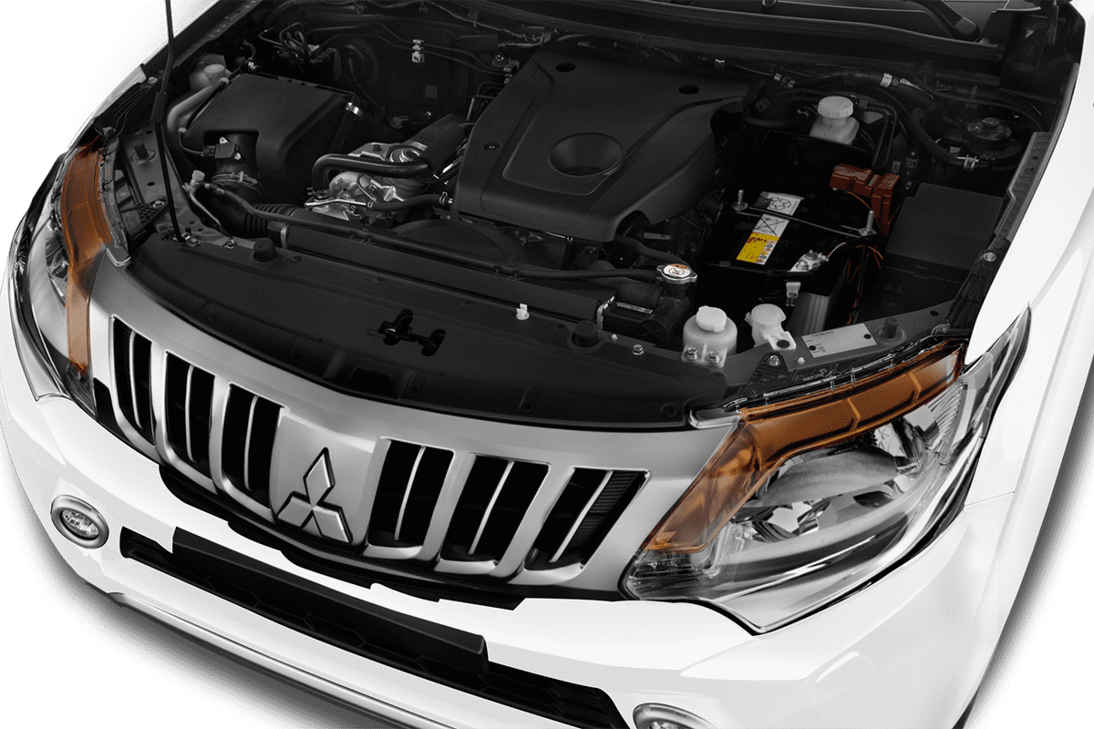 Motorraum eines Mitsubishi L200