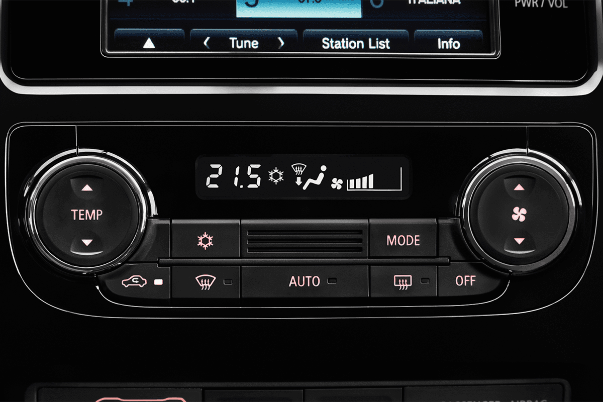 Klimasteuerung eines Mitsubishi L200