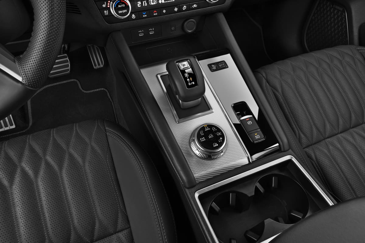 Schaltknüppel eines Mitsubishi Outlander Plug-in-Hybrid