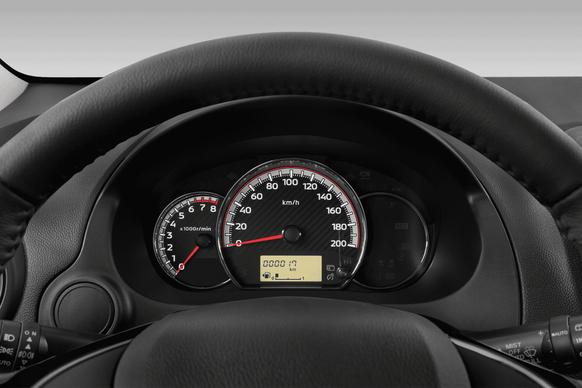 Kombiinstrument eines Mitsubishi Space Star