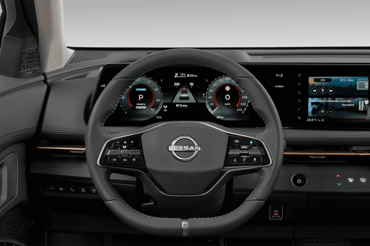 Lenkrad eines Nissan Ariya