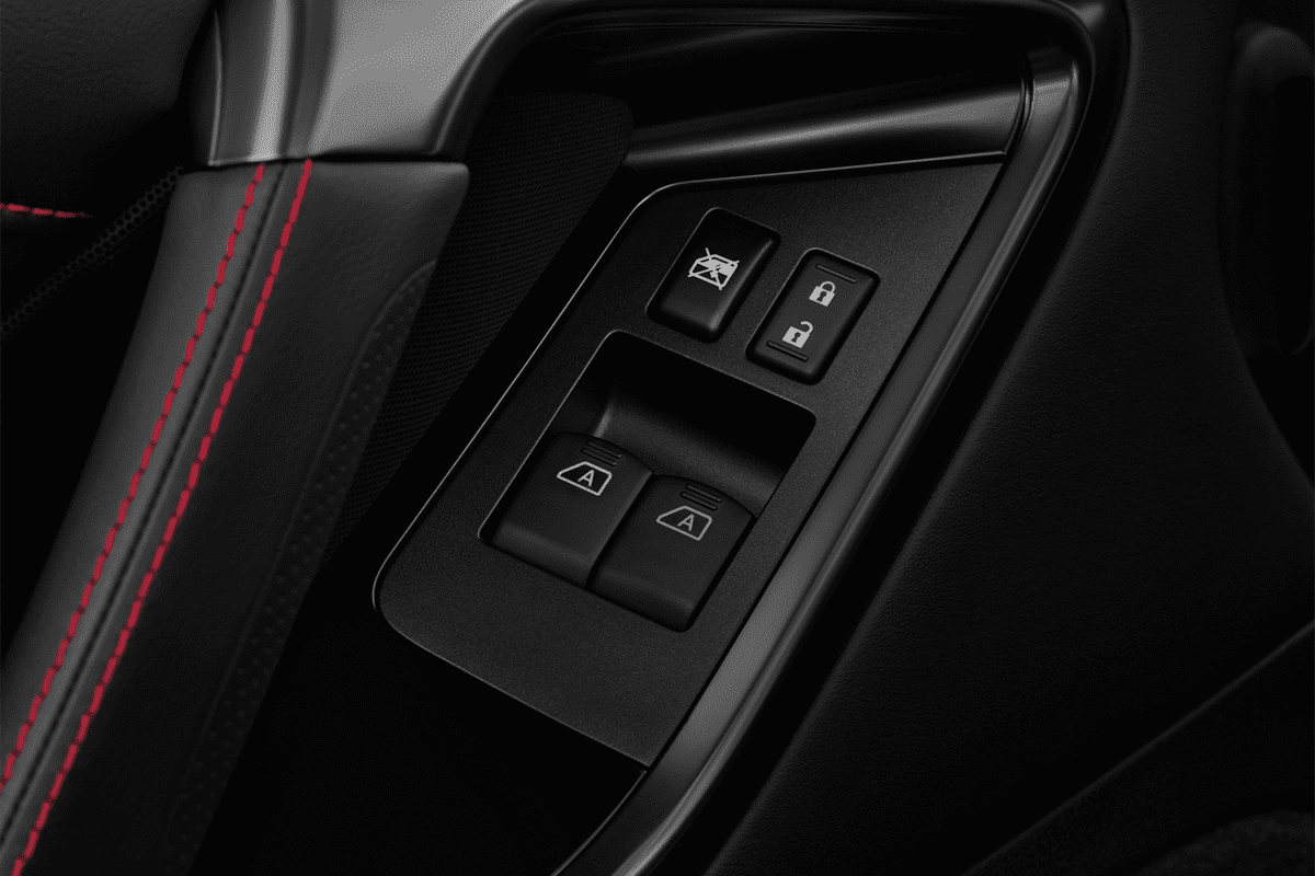 Türsteuerung eines Nissan GT-R