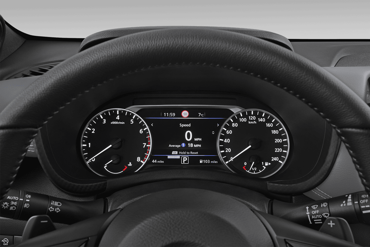 Kombiinstrument eines Nissan Juke Hybrid 