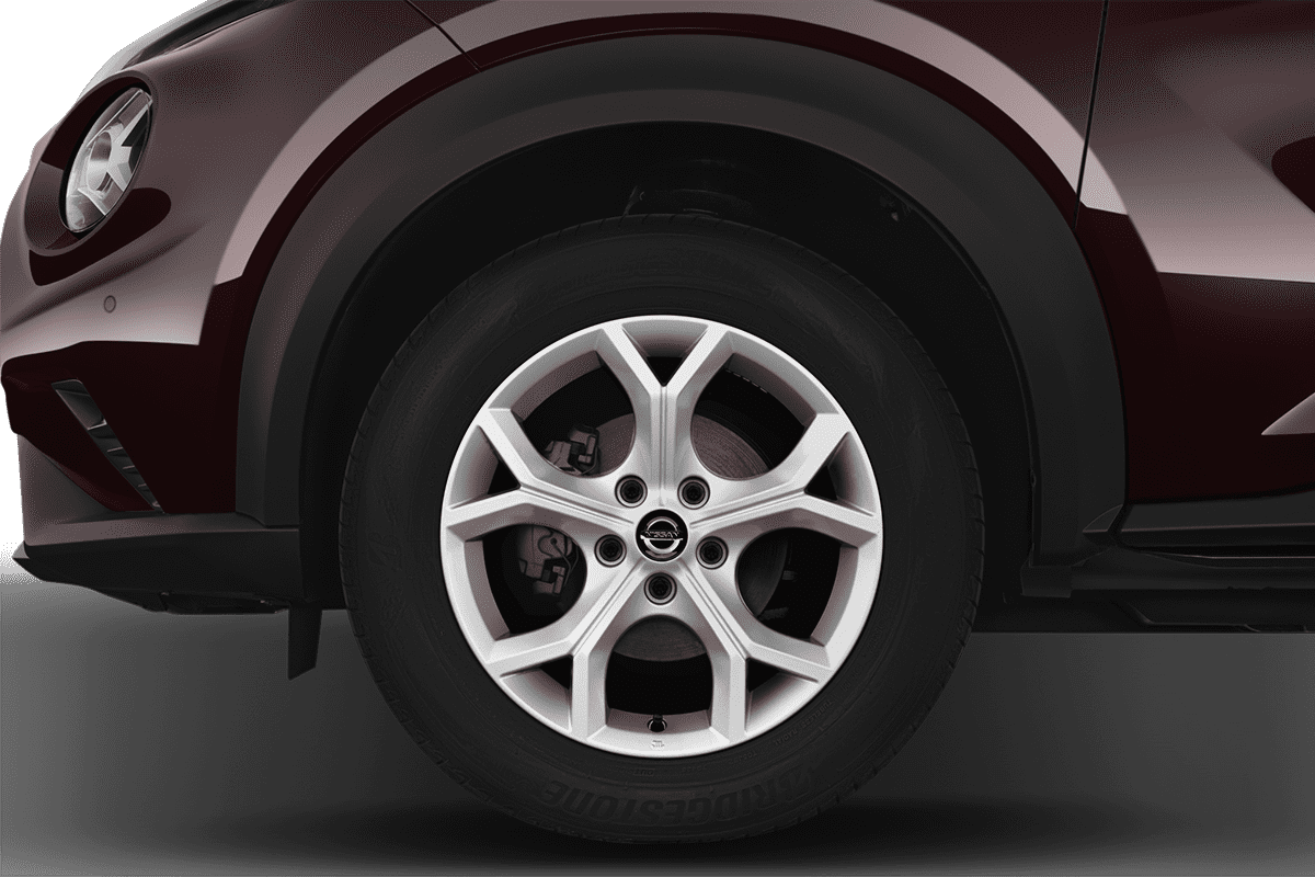 Radkappe oder Felge eines Nissan Juke Hybrid 