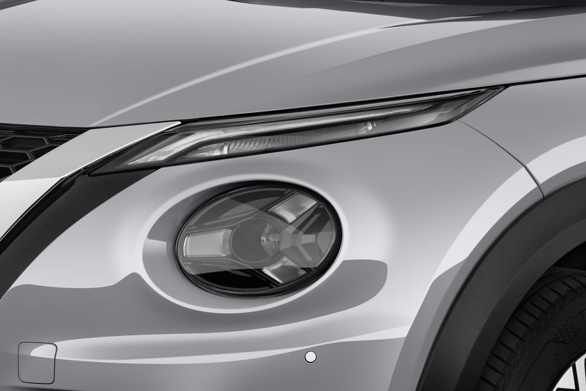 Frontscheinwerfer eines Nissan Juke 