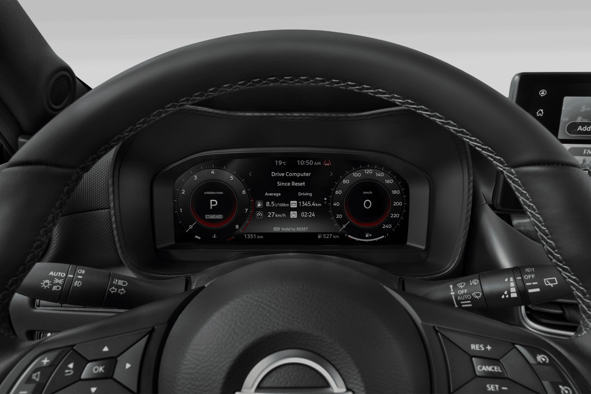 Kombiinstrument eines Nissan Juke 