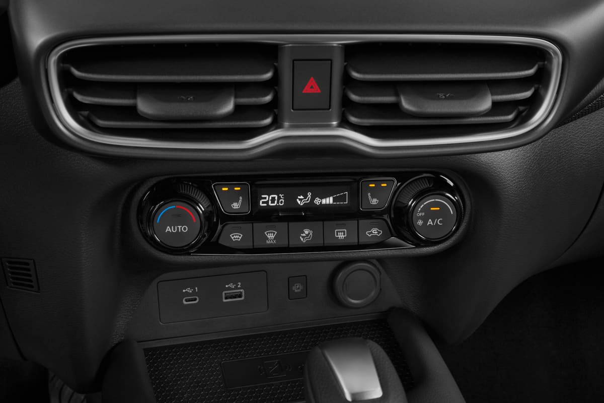 Klimasteuerung eines Nissan Juke 