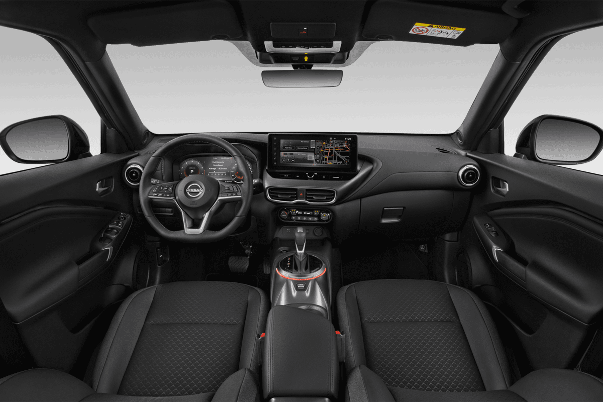 Armaturenbrett eines Nissan Juke (neues Modell) (KI-generiert)