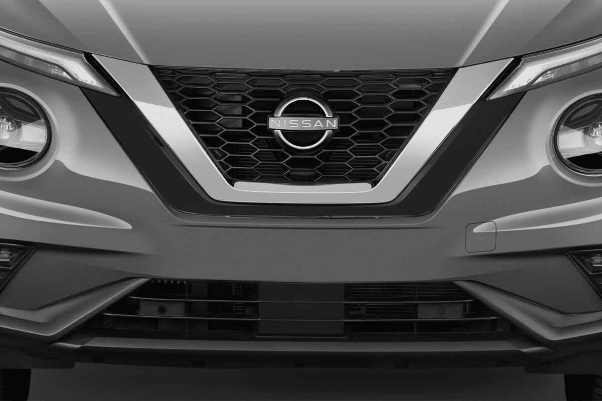 Kühlergrill eines Nissan Juke (neues Modell) (KI-generiert)
