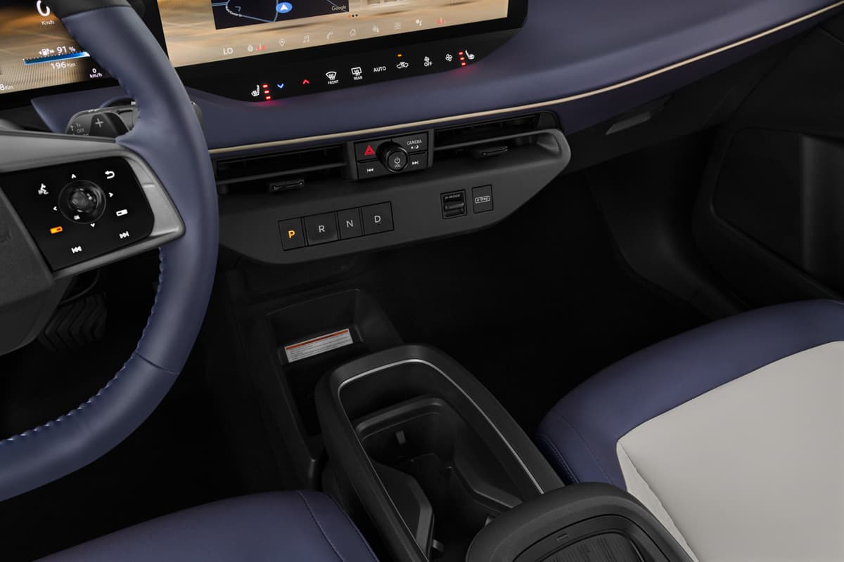 Schaltknüppel eines Nissan Leaf (KI-generiert)