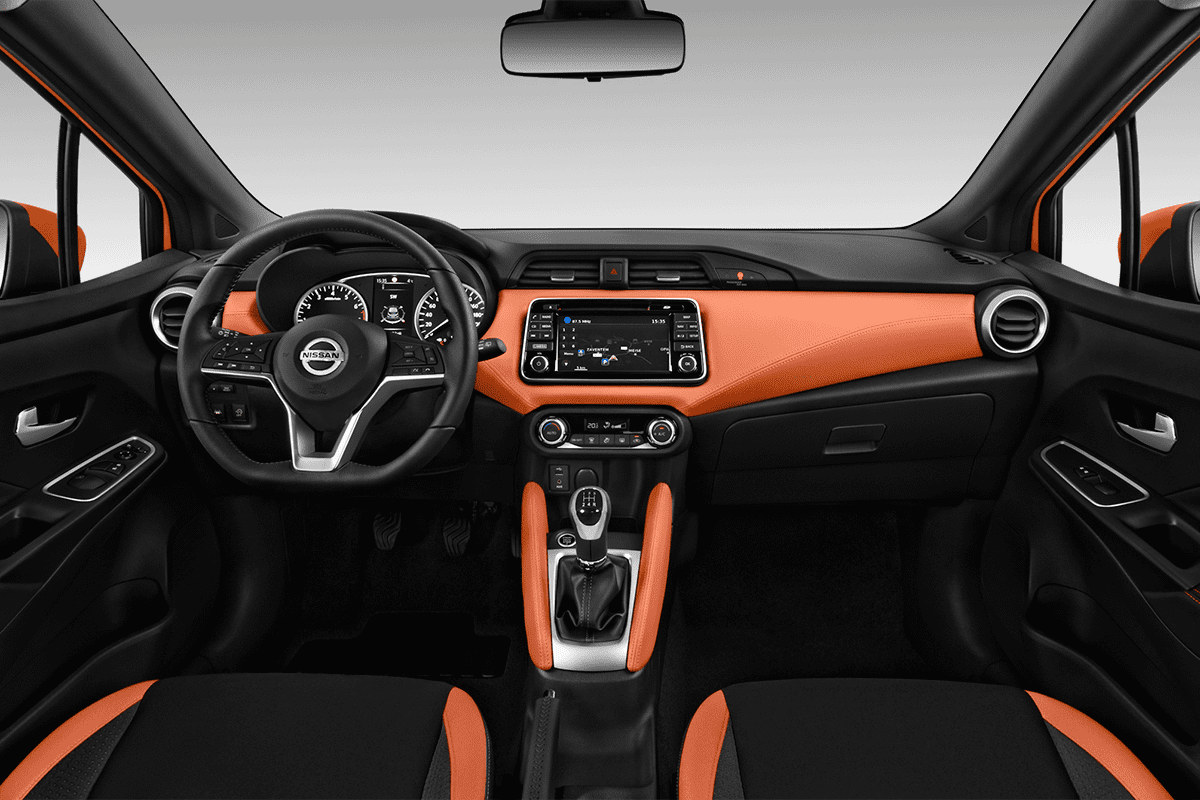 Armaturenbrett eines Nissan Micra N-Way