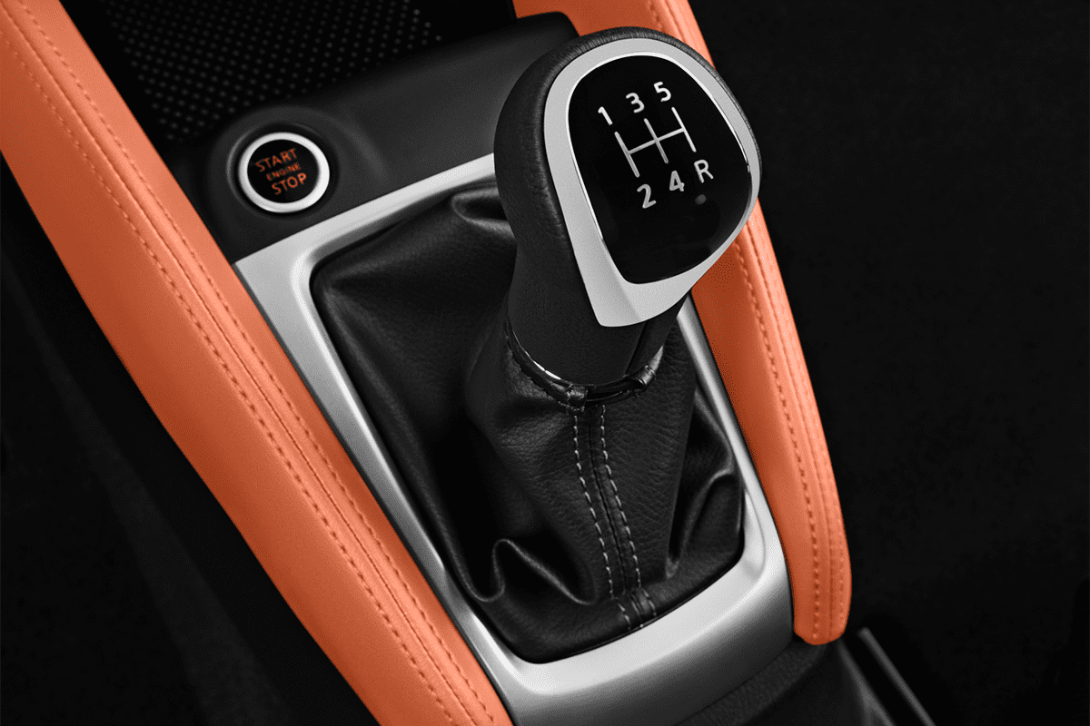 Schaltknüppel eines Nissan Micra N-Way