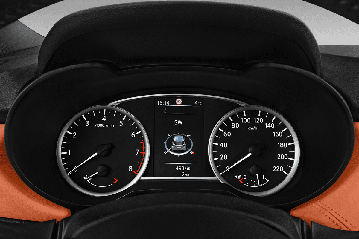 Kombiinstrument eines Nissan Micra N-Way