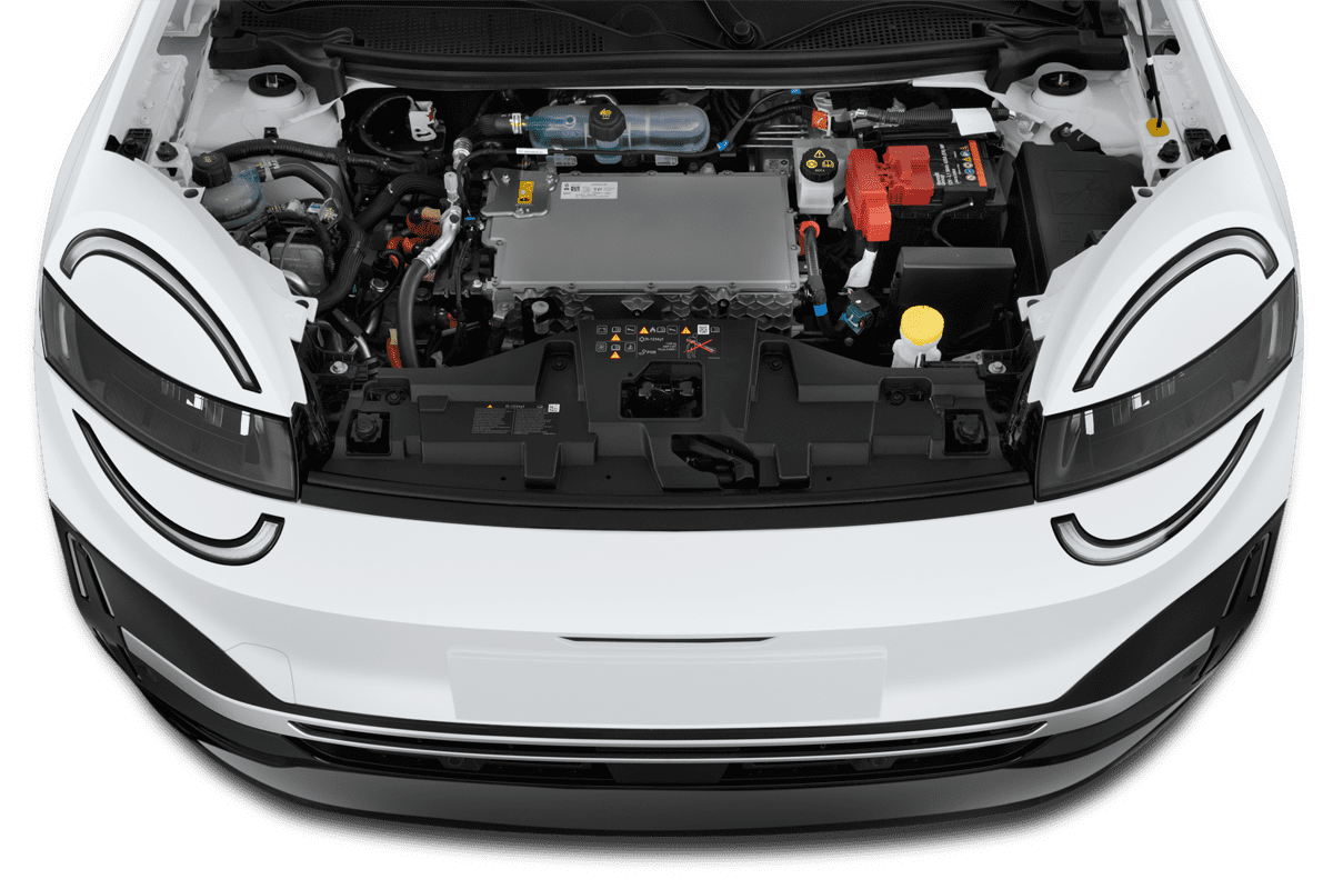 Motorraum eines Nissan Micra BEV (neues Modell)