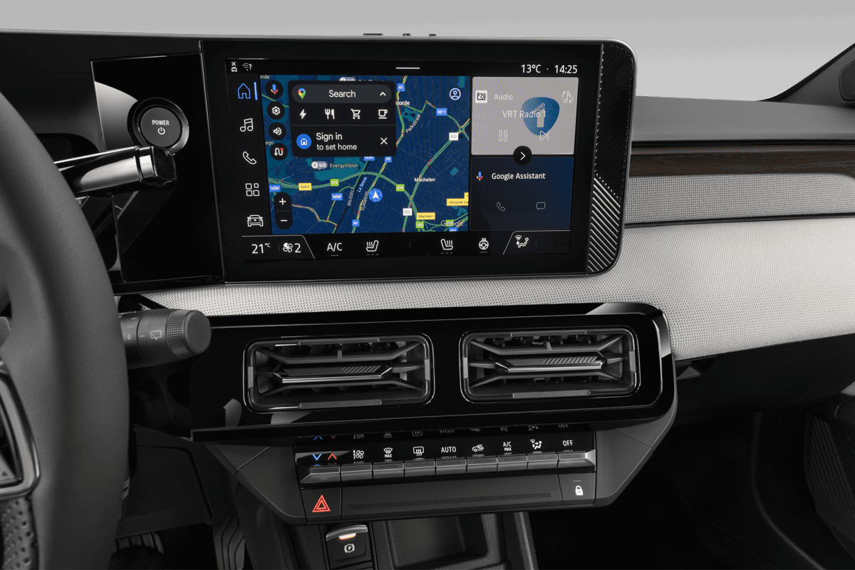 Mittelkonsole eines Nissan Micra BEV (neues Modell)