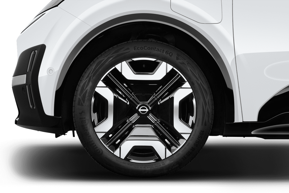 Radkappe oder Felge eines Nissan Micra BEV (neues Modell)