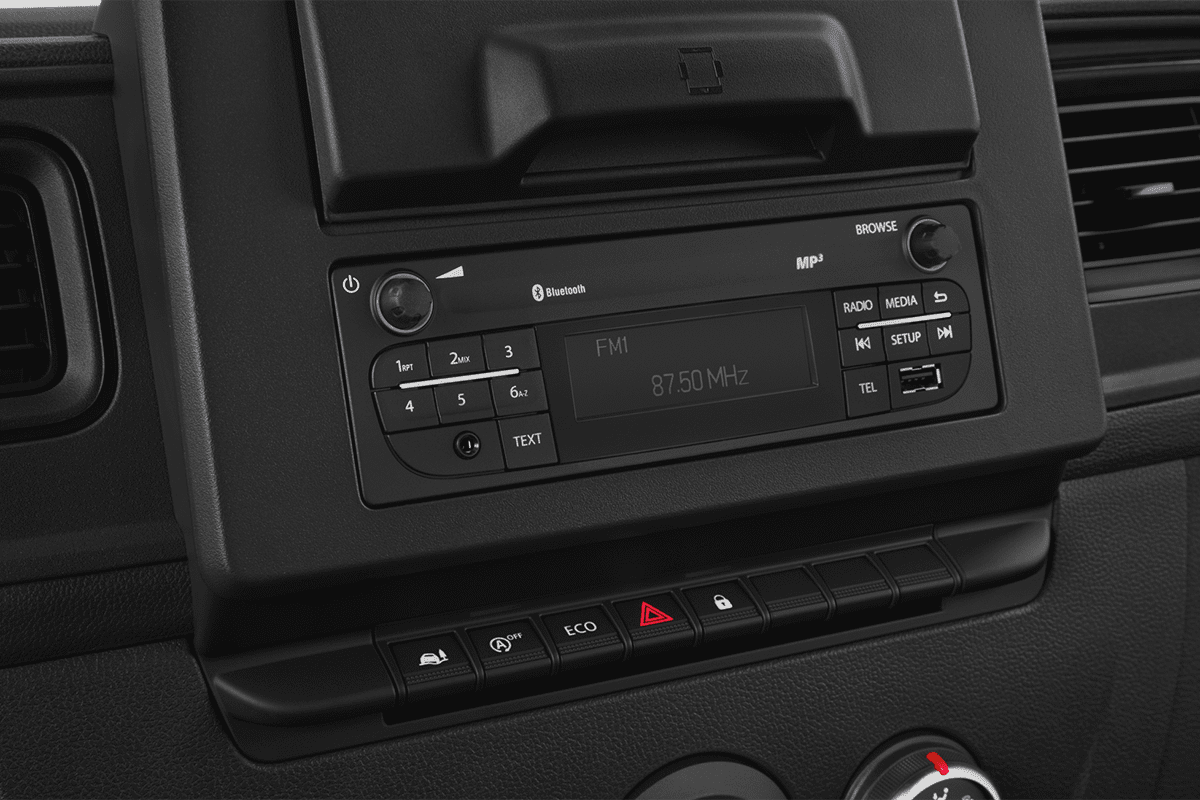 Audiosystem eines Nissan NV400 Normal Pritschenwagen