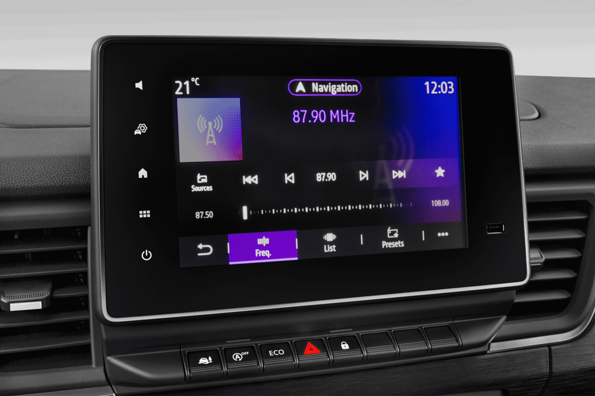 Audiosystem eines Nissan Primastar Kombi