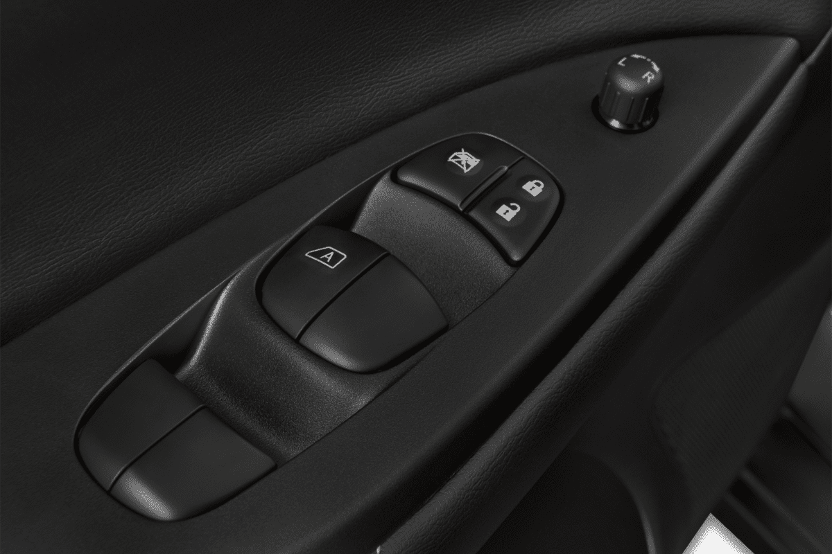 Türsteuerung eines Nissan Pulsar