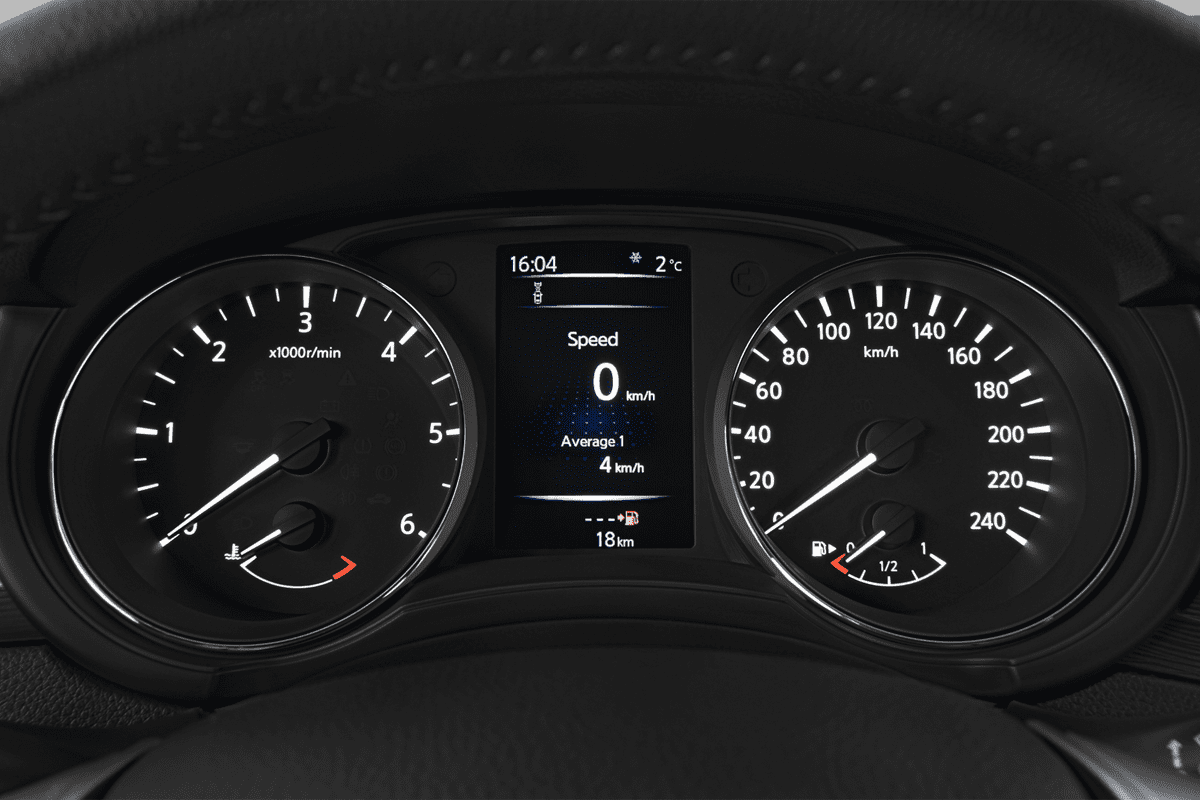 Kombiinstrument eines Nissan Pulsar