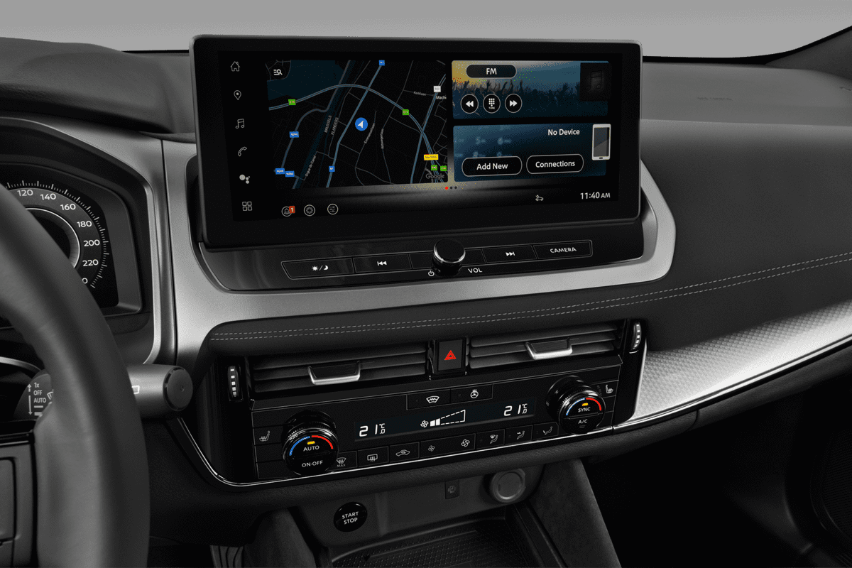 Mittelkonsole eines Nissan Qashqai  (KI-generiert)