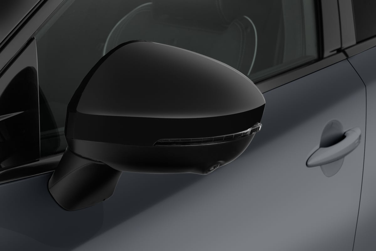 Rückspiegel eines Nissan Qashqai  (KI-generiert)