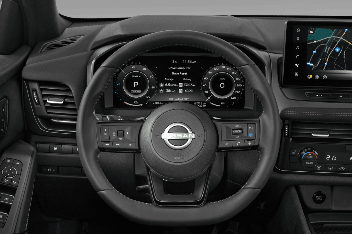 Lenkrad eines Nissan Qashqai  (KI-generiert)