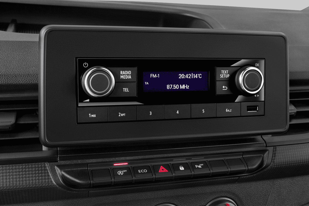 Audiosystem eines Nissan Townstar Kombi