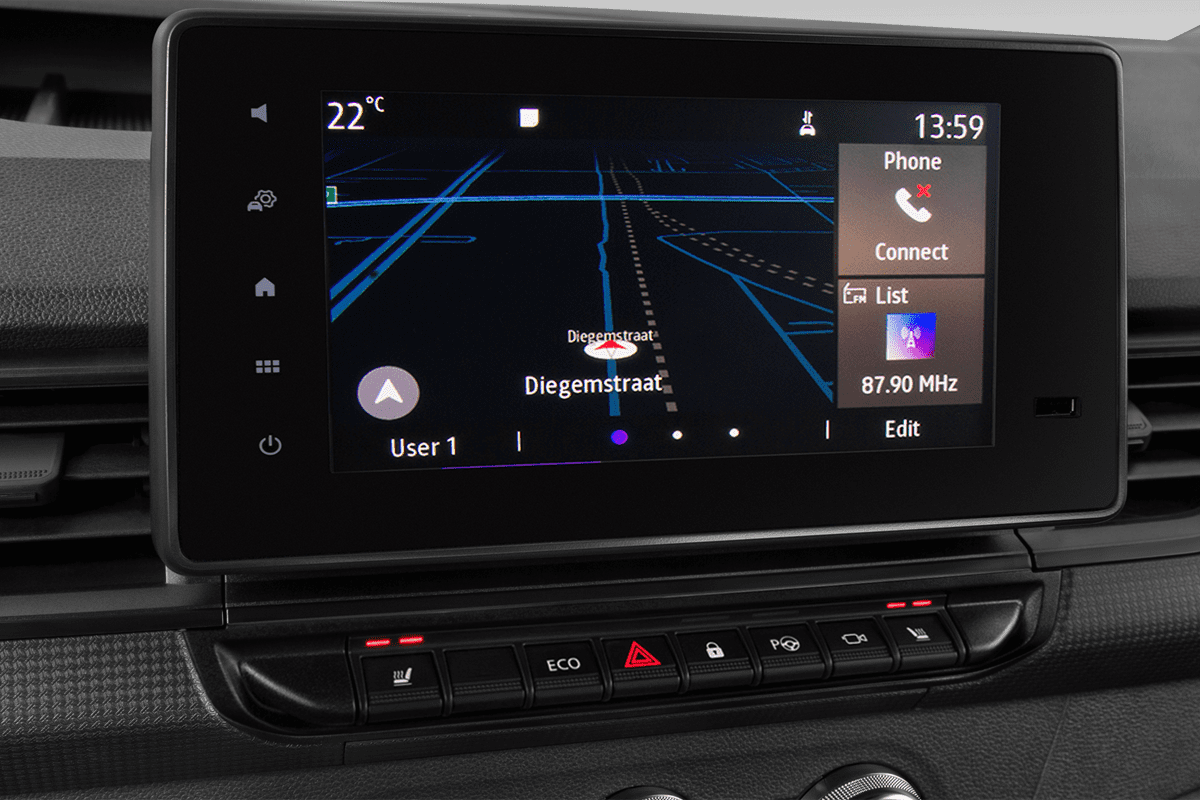 Audiosystem eines Nissan Townstar Kombi EV