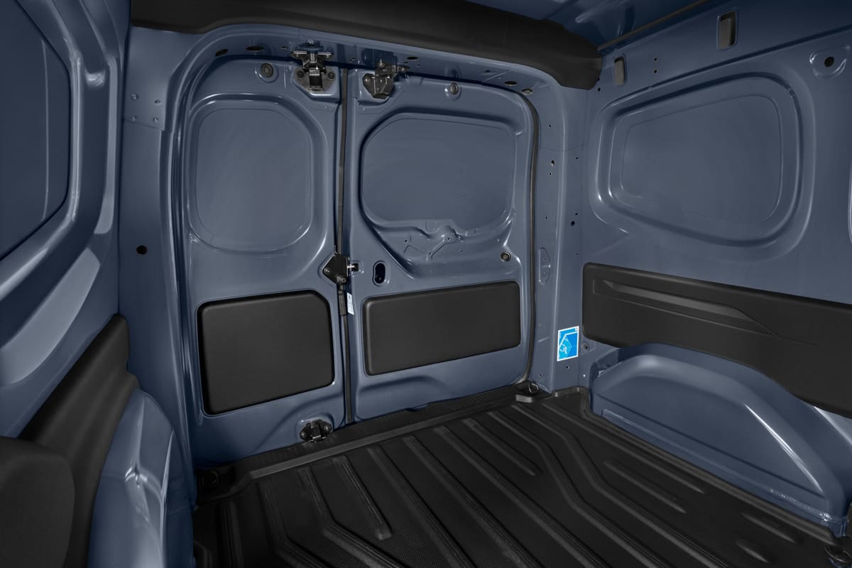 Rücksitzbank eines Nissan Townstar Kastenwagen EV