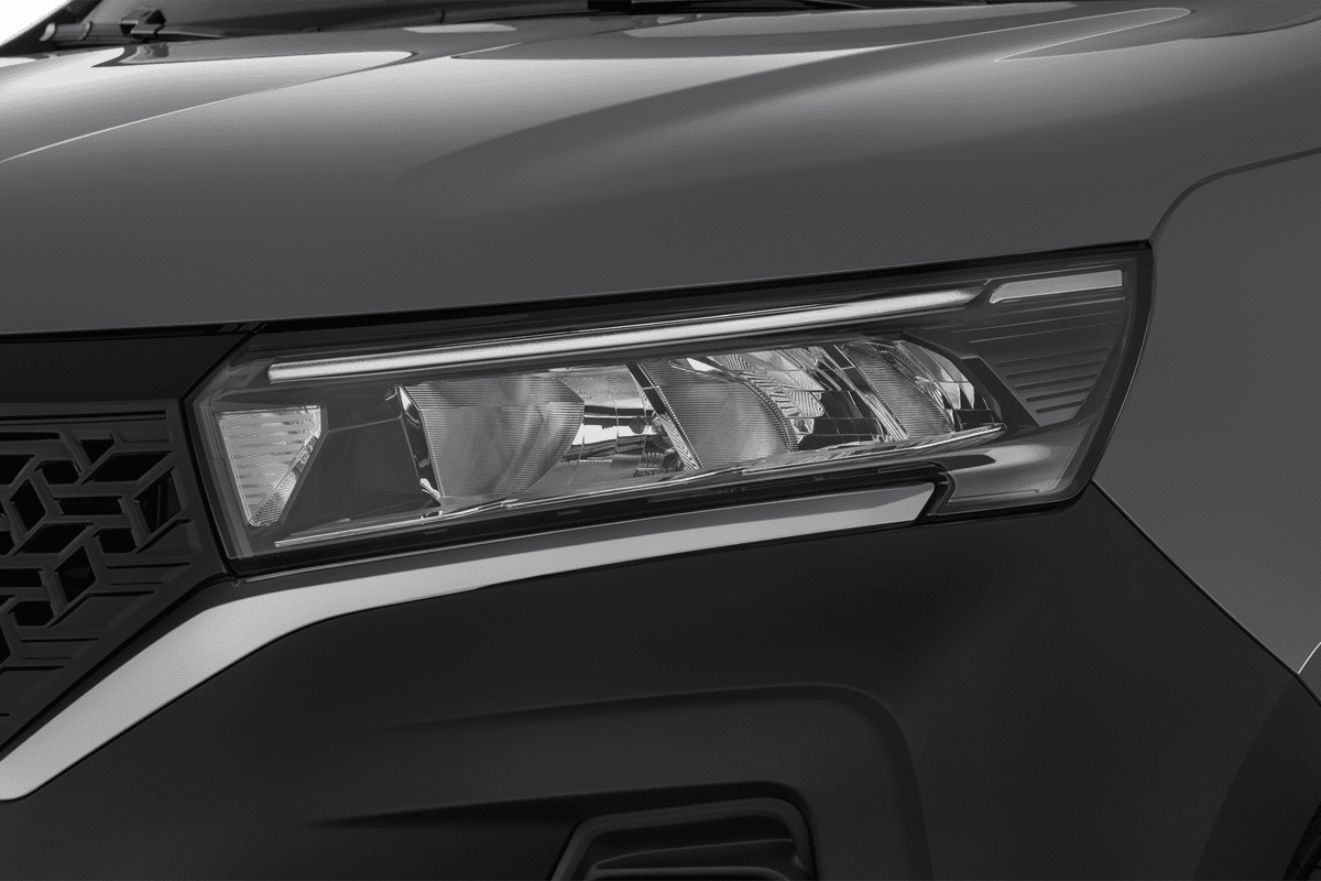 Frontscheinwerfer eines Nissan Townstar Kastenwagen EV