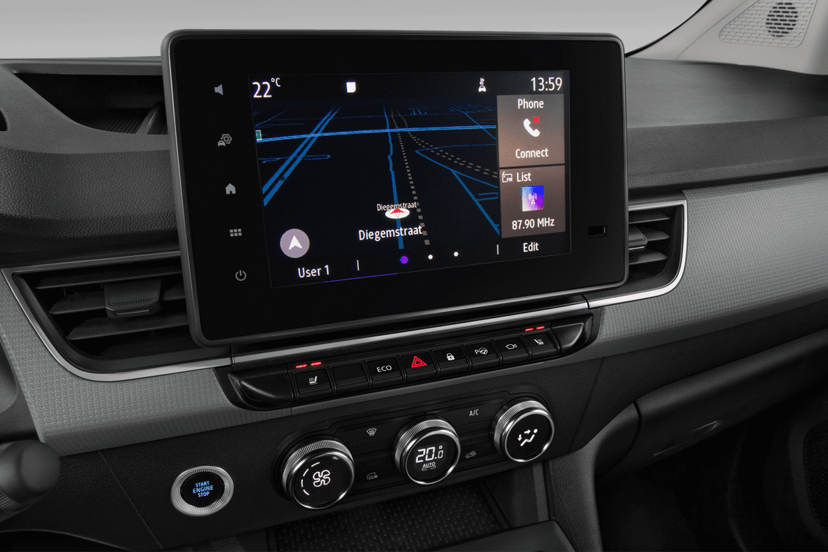 Mittelkonsole eines Nissan Townstar Kastenwagen EV