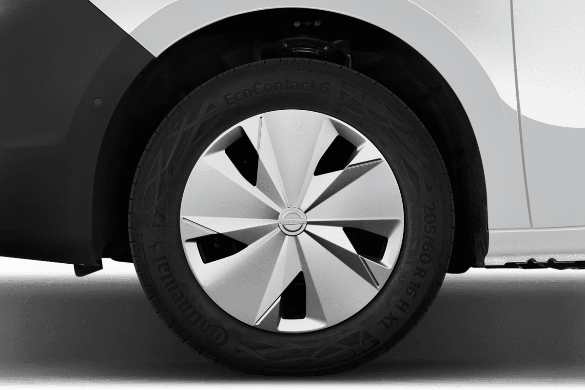 Radkappe oder Felge eines Nissan Townstar Kastenwagen